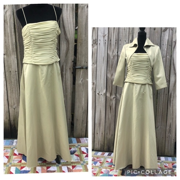2 Piece Chadwick’s Sage Green Full Length Evening Gown & Matching Jacket Size - Picture 1 of 8
